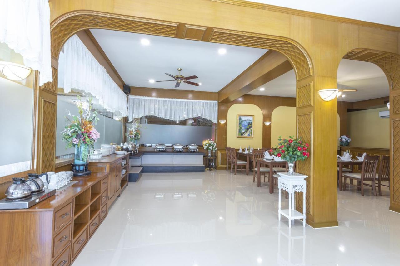 Sabai Inn Pattaya Zewnętrze zdjęcie