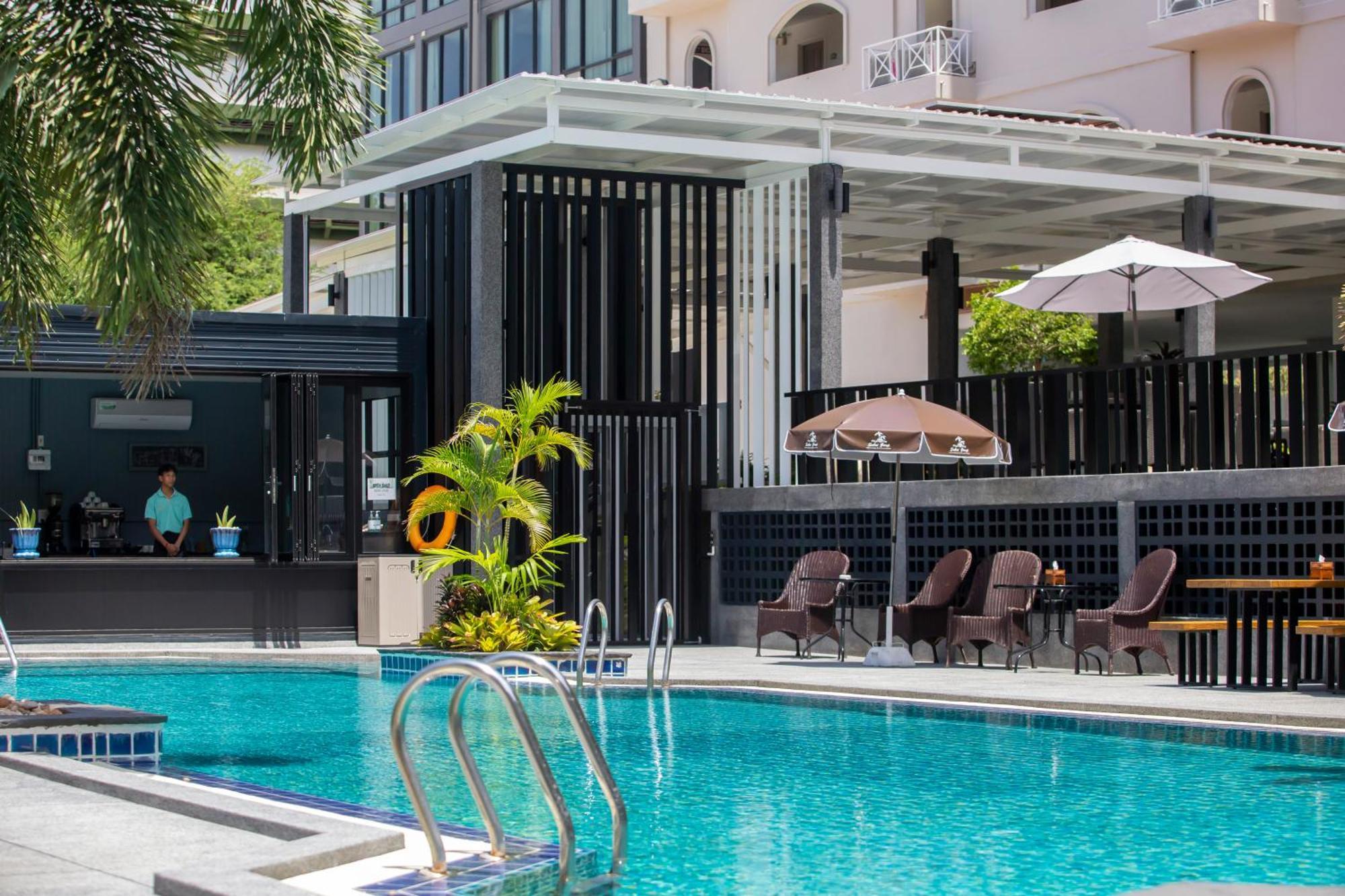 Sabai Inn Pattaya Zewnętrze zdjęcie