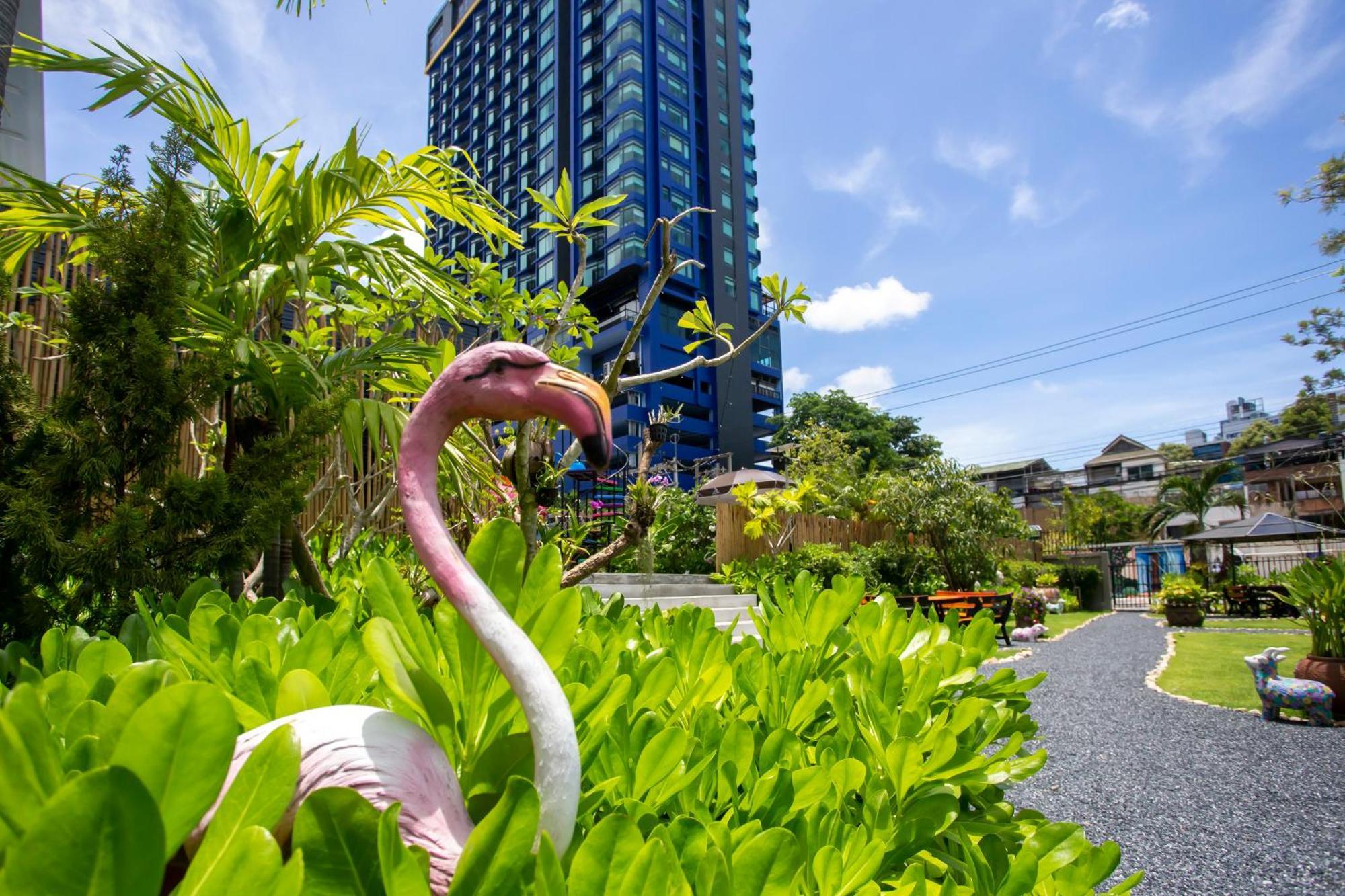 Sabai Inn Pattaya Zewnętrze zdjęcie